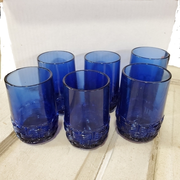 Vintage LE Smith basket weave pattern thick cobalt blue heavy glasses set of 2 - Picture 3 of 11